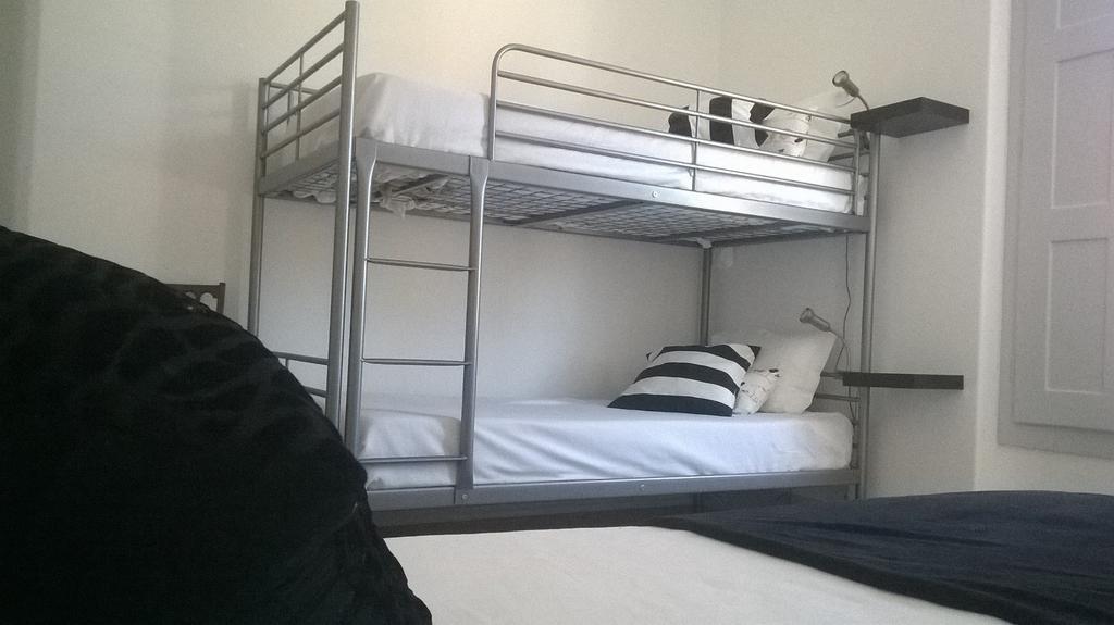 Hostel Rossio Alcobaça Δωμάτιο φωτογραφία